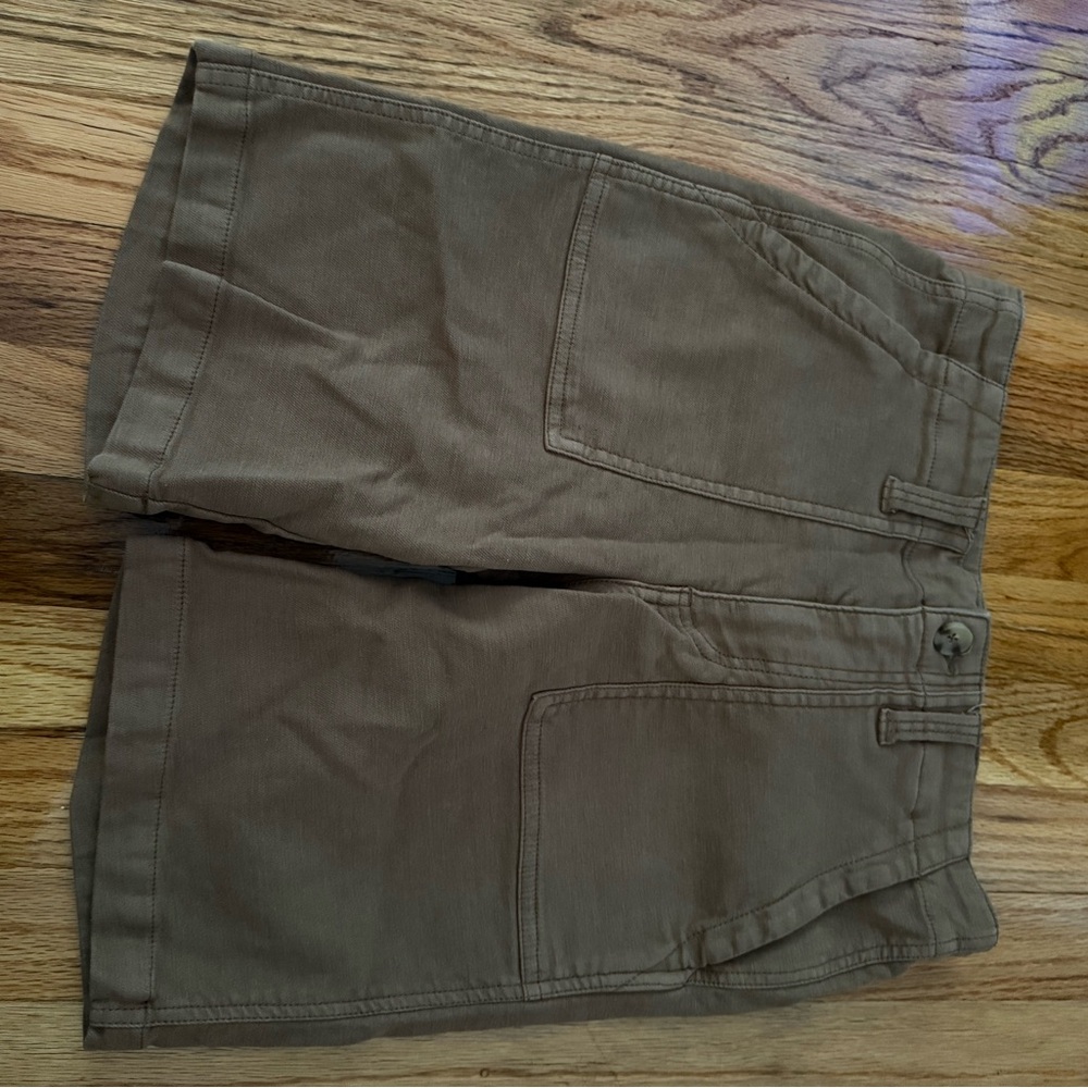 Kut from the Kloth Tan Shorts